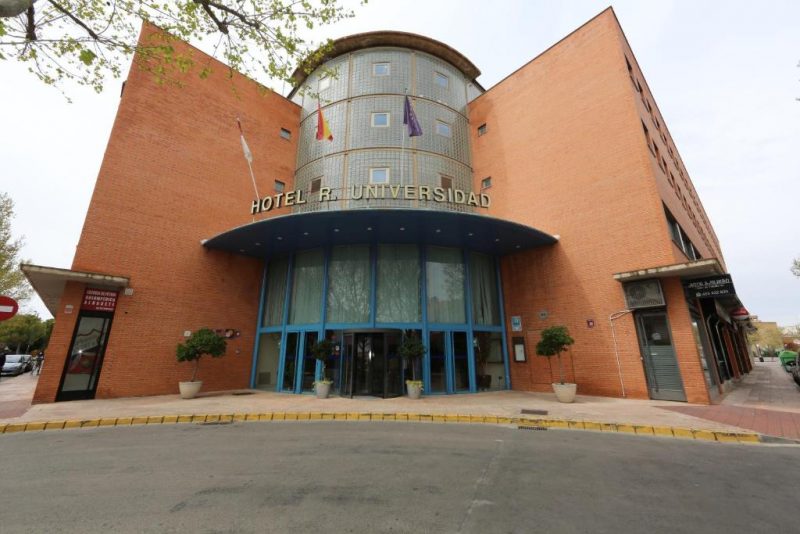 hoteles con encanto en Albacete cerca universidad